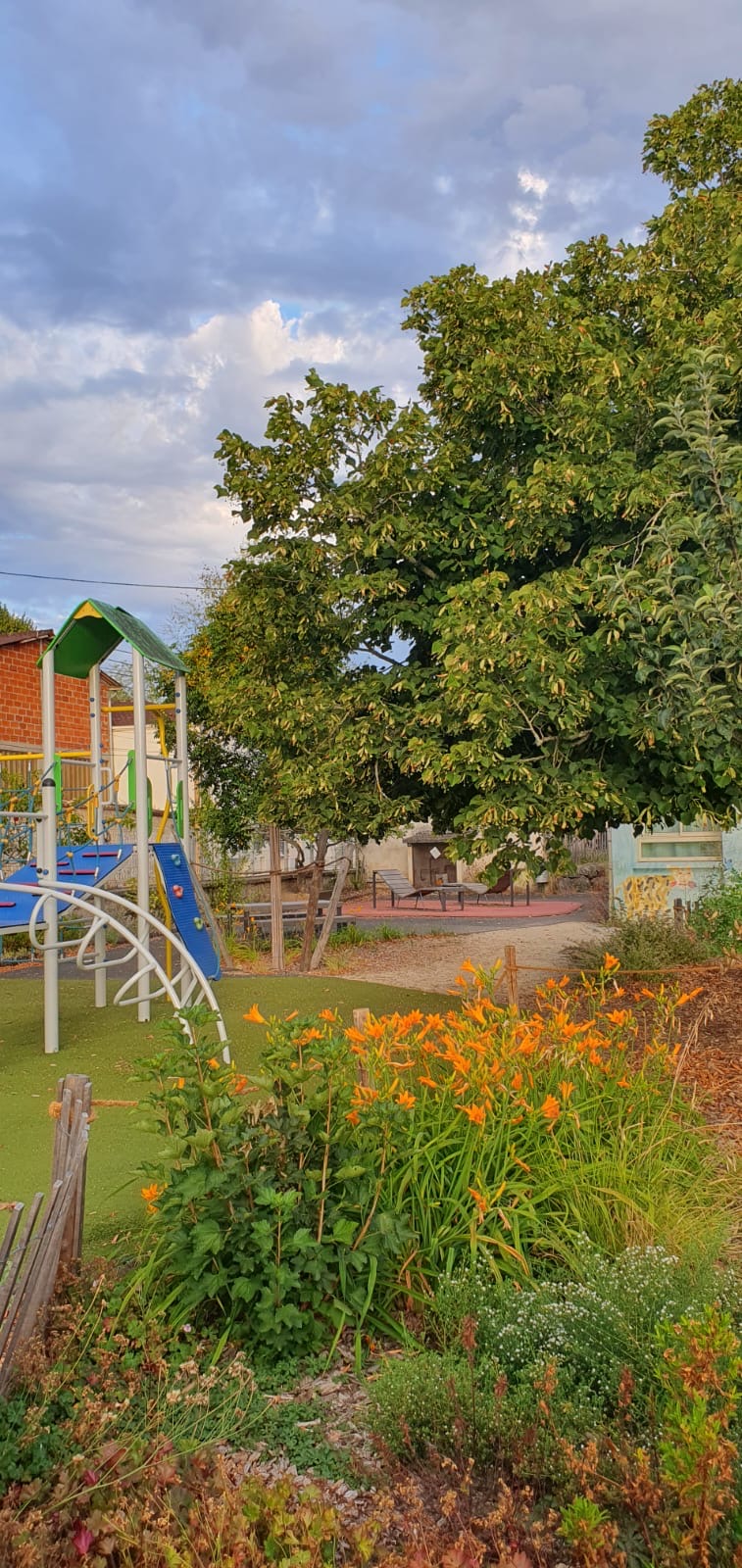 8f08f681-6378-4981-a6fe-20919381fcf9